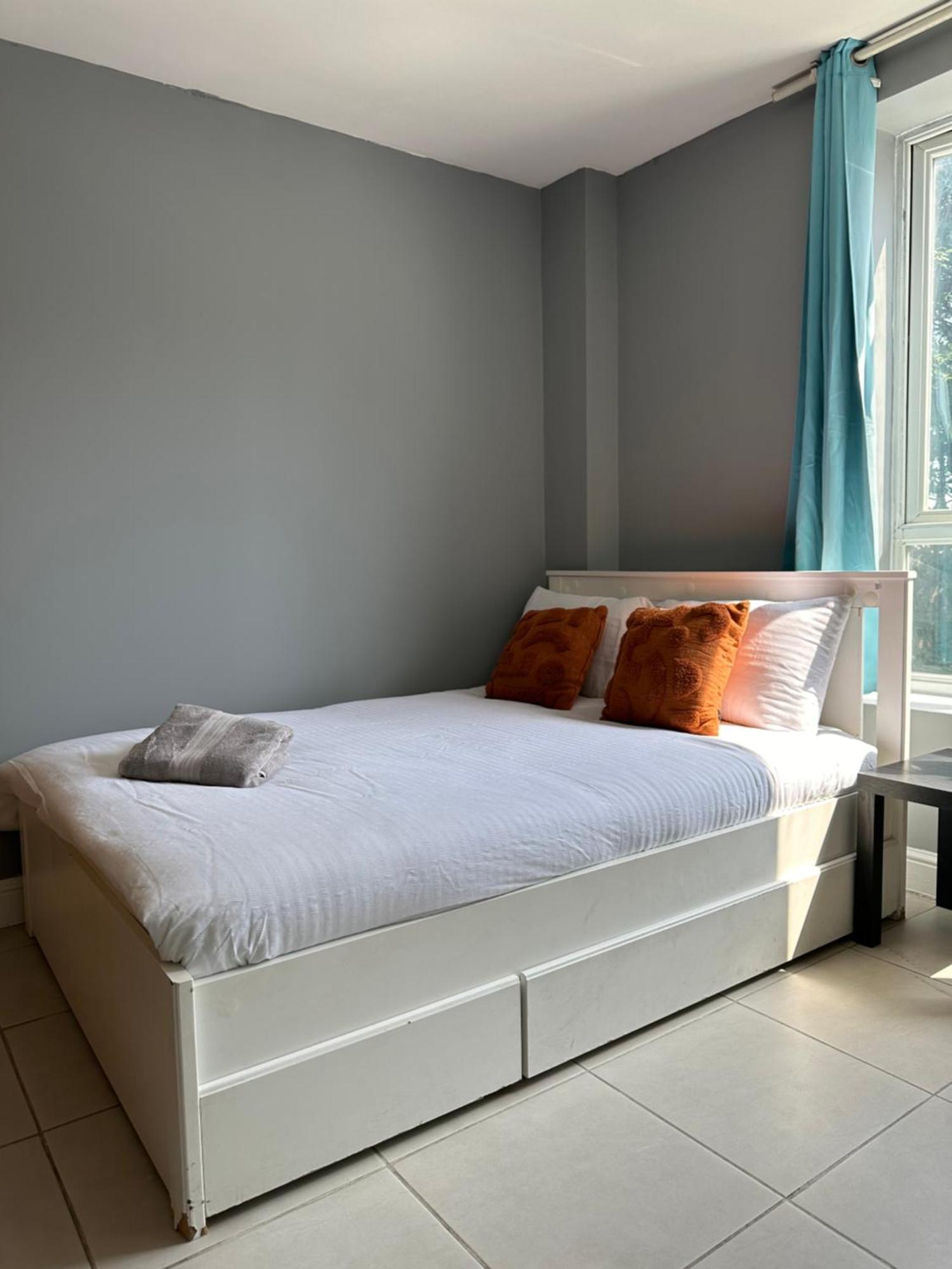 Luxury Private Room In Central Londra Exterior foto