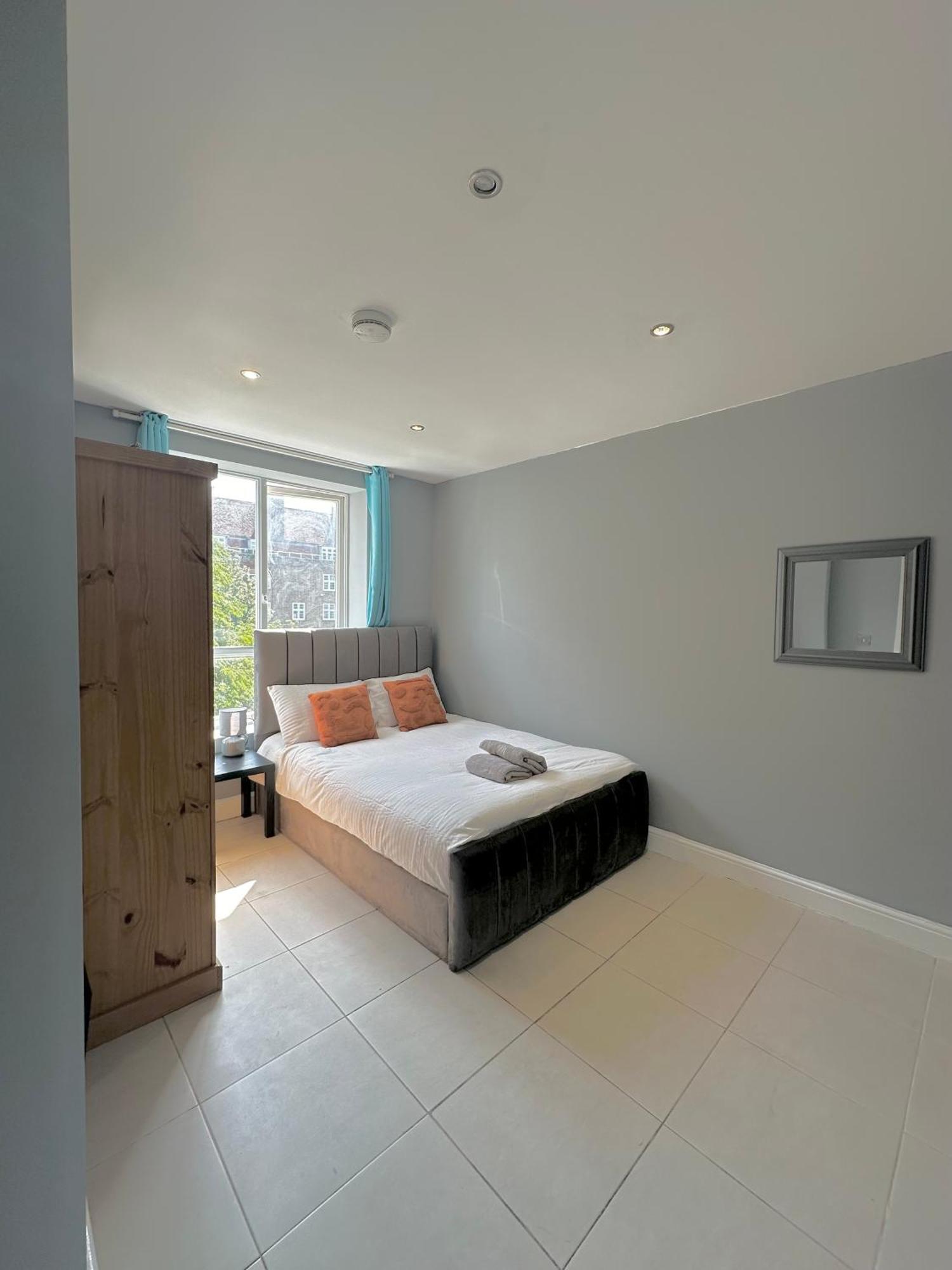 Luxury Private Room In Central Londra Exterior foto